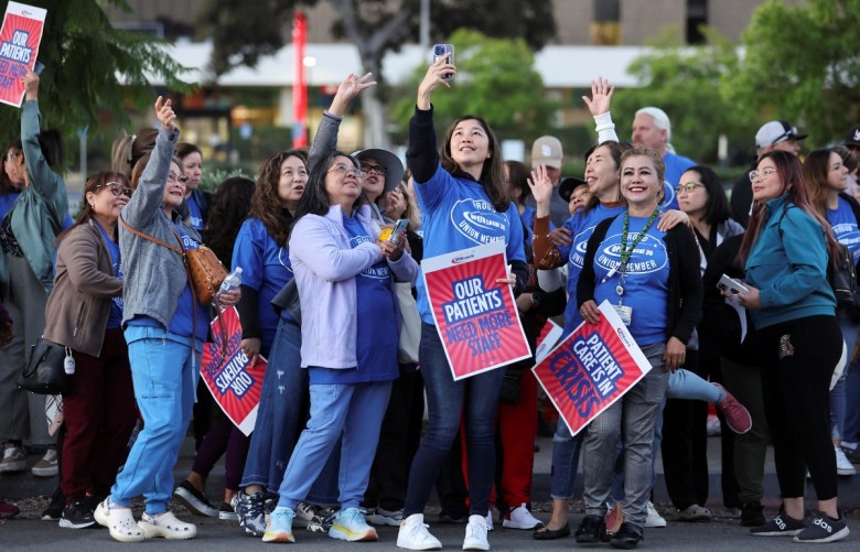 Striking healthcare workers