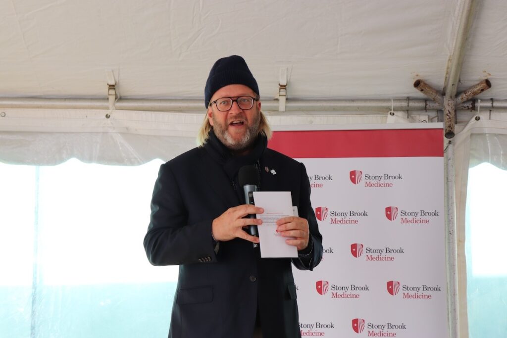Greenport Village Mayor Kevin Stuessi commends the hospital for its work opening the clinic. (Nicole Wagner photo)