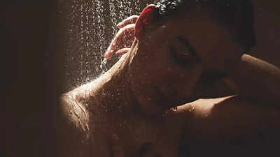 ‘Dark showering’: Is the new bathing trend the secret to reduced stress, better sleep and mental health?