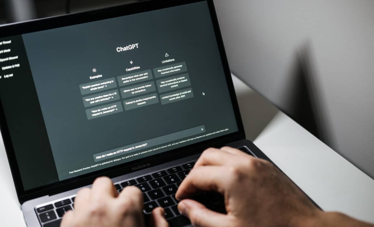 Screen With Chatgpt Chat