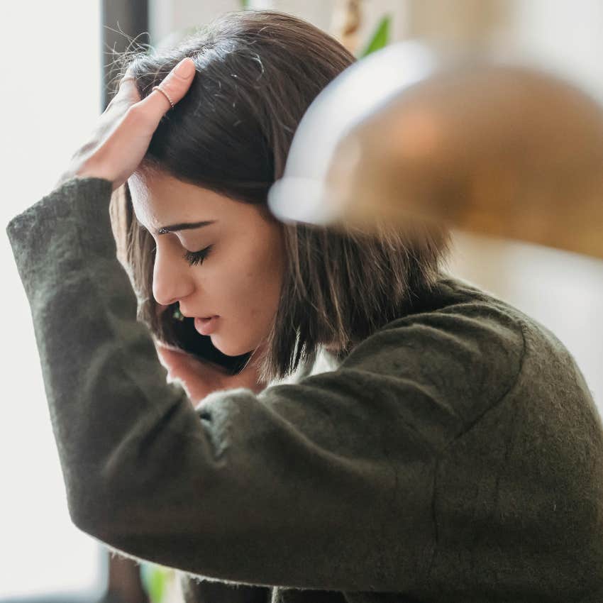 gen z woman hiding her mental health when dating