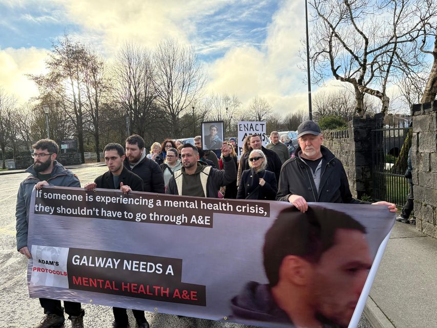 At a demonstration in Feburary 20025, the crowd gathered in front of UHG before making their way towards the canal, which was Adam’s last walk.