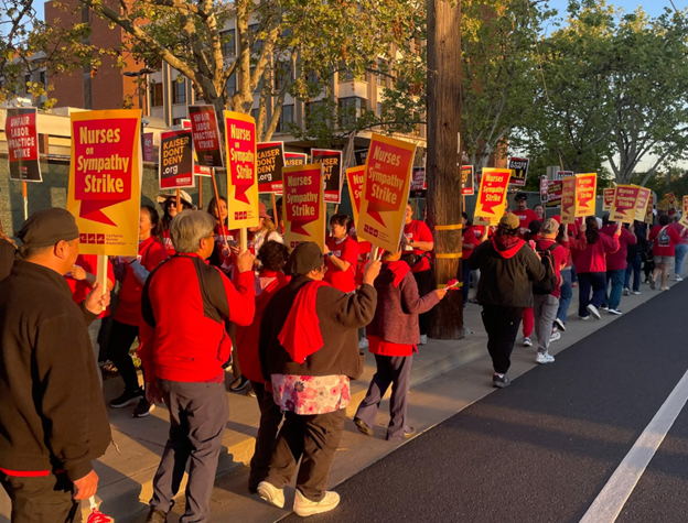 Unionized Kaiser Mental Health Therapists Strike In California ‘To Uphold’ Patient Care
