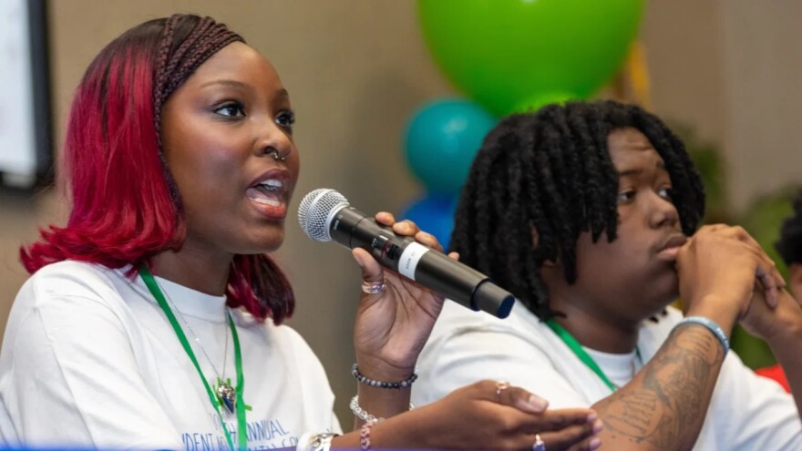 De’Avian Byrd, left, is a junior at Douglas Anderson School of the Arts who says discussing her mental health challenges was one of the most difficult things she’s ever done. She served on a student panel discussion during Duval County Public Schools’ 2026 Student Mental Health Conference on Wednesday, April 15, 2026.