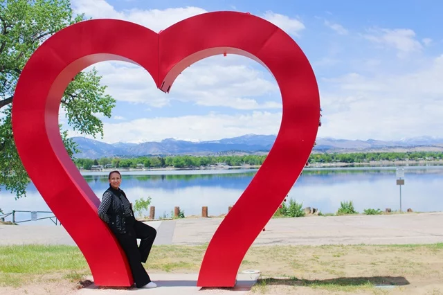 “All of a sudden, my life changed completely, but not my convictions or the way I choose to enjoy the moments that come my way,” Claudia wrote in her journal. In the background, you can see Loveland Lake. Photo by Ana Gretchen Robleto, UCHealth.