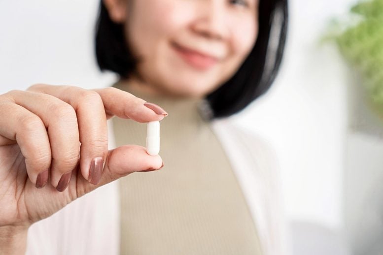 Holding Supplement Capsule